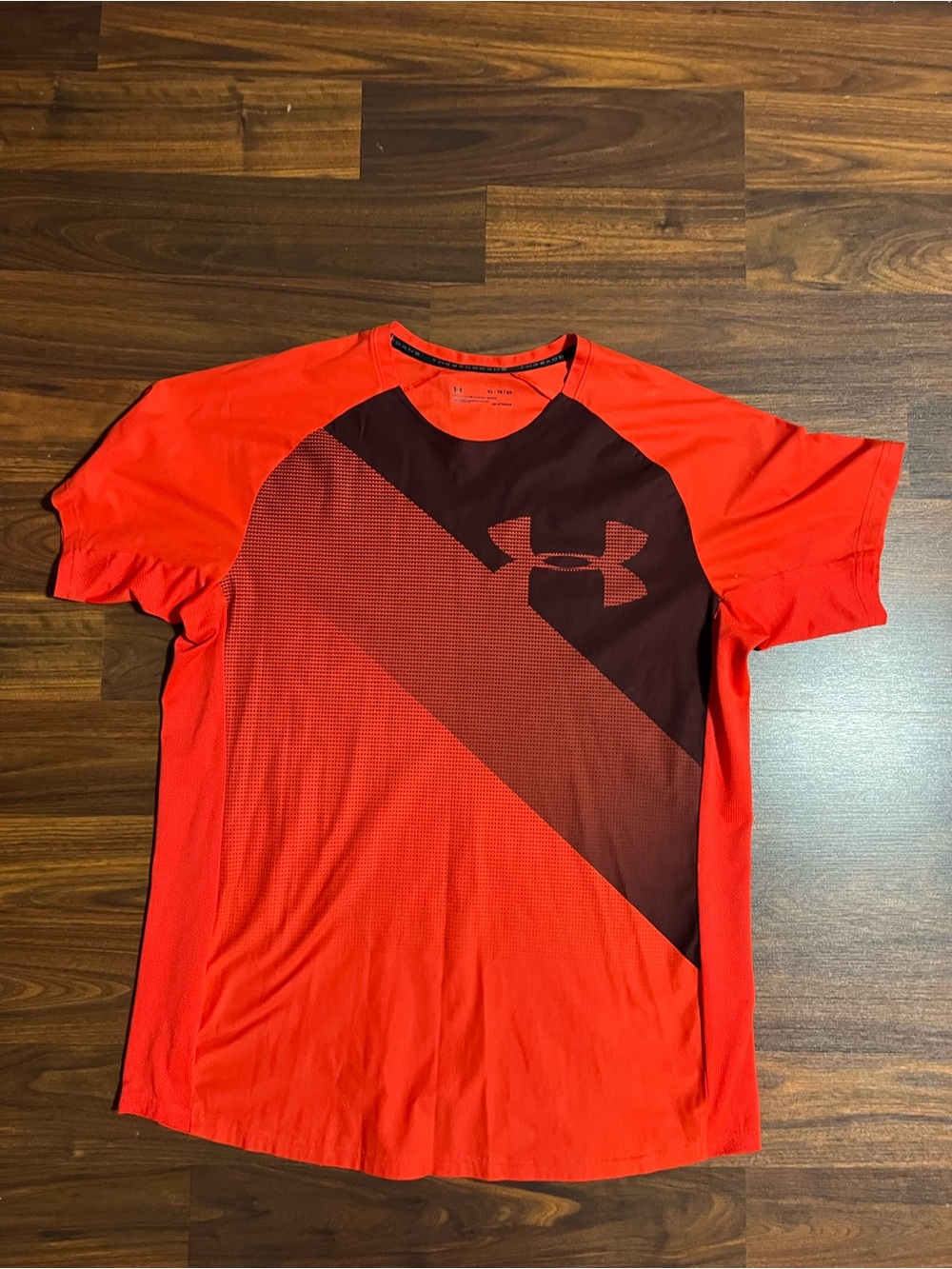 Under Armour Men's Short Sleeve Athletic Tee - Red with Dark Red Accent